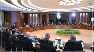<p><strong>مدبولي يجيب على السؤال المنتظر:</strong> متى يشعر المواطن بالتحسن الاقتصادي في مصر؟</p>